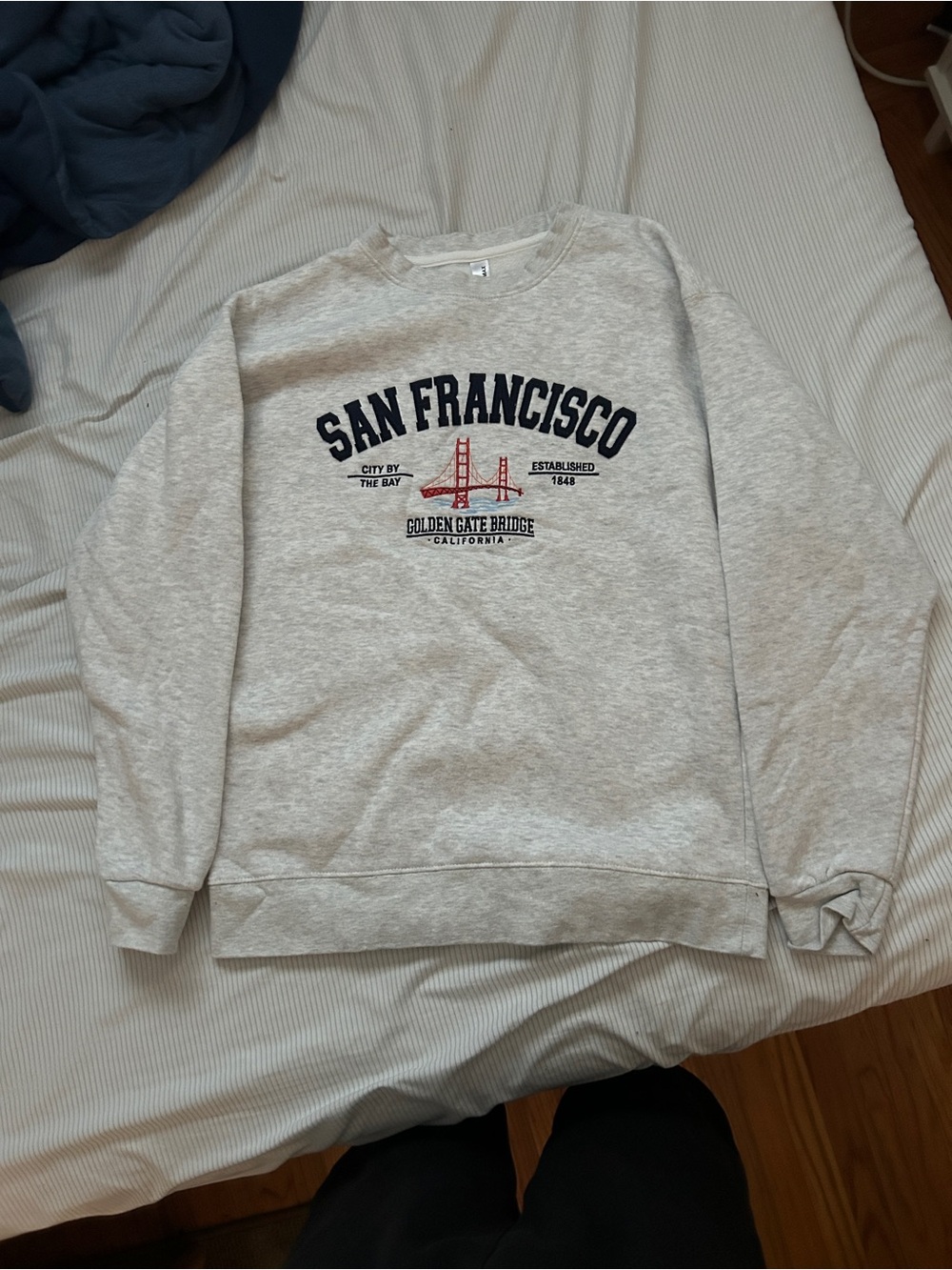 San Francisco Crewneck Sweatshirt - Light Gray